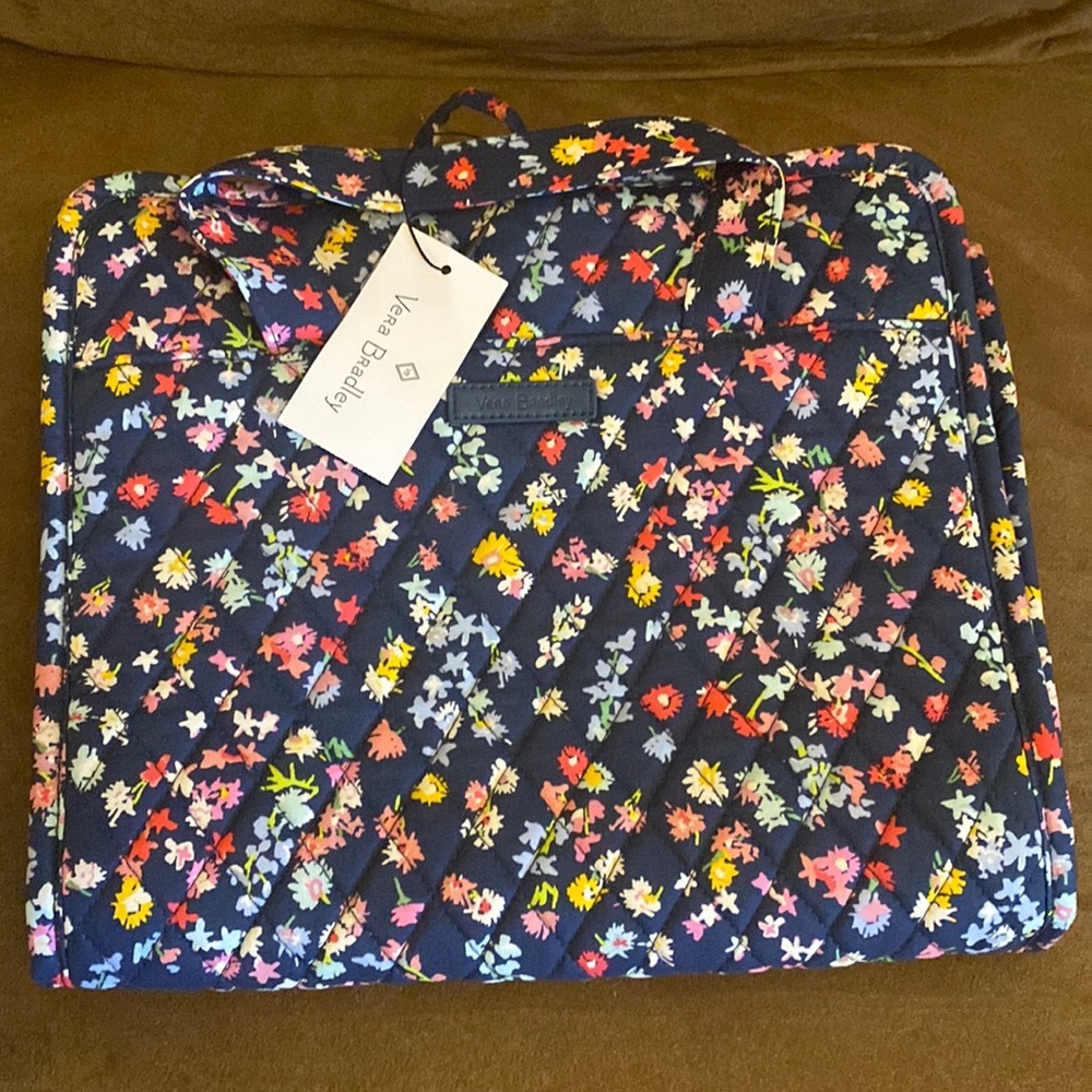 Vera Bradley hanging travel bag